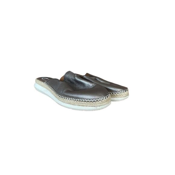 Calvin Klein Womens Silver Metallic Leather Verie Slip On Flat Mules Size 8 - Picture 3 of 9